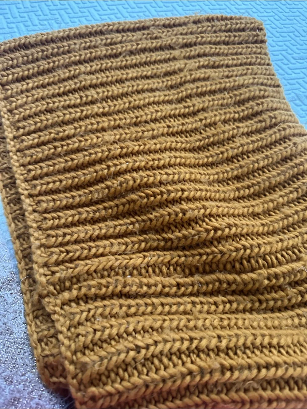 N/A three knit